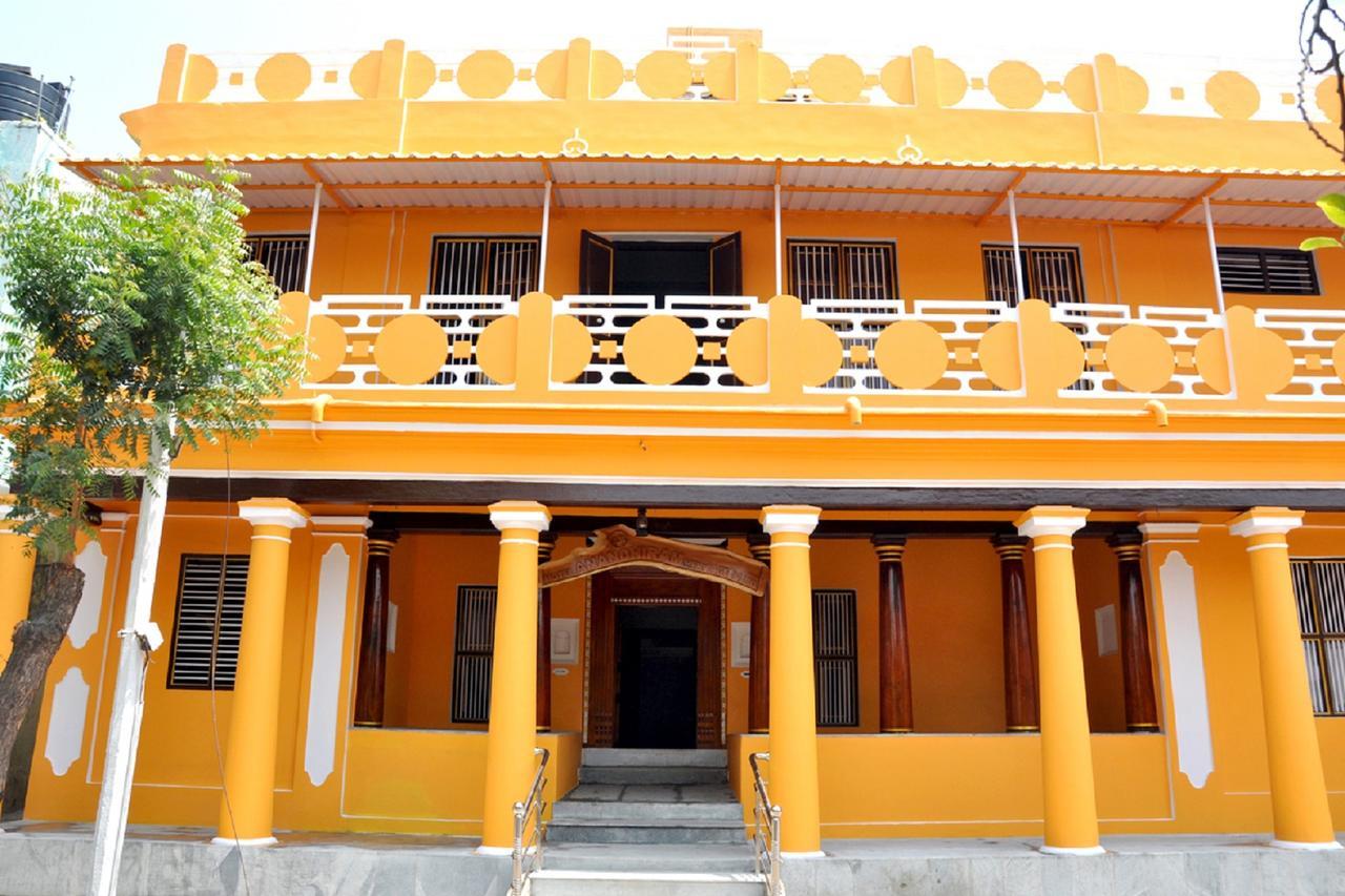 Hotel Anandhiram Heritage Karaikal Exteriér fotografie
